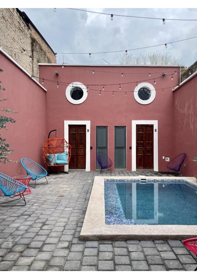 グアダラハラ Quinta La Perlaホステル エクステリア 写真